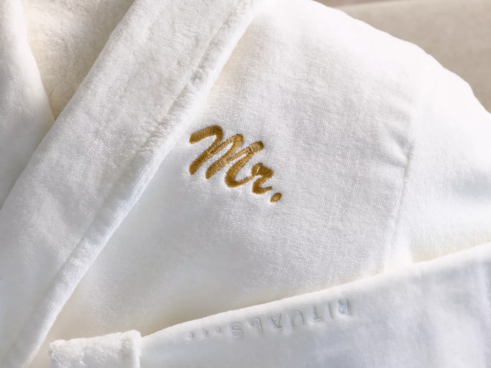 Mr Bathrobe - White|Rituals Clearance